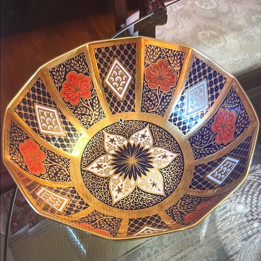 Caverswall Romany Center Bowl with 22K Gold, 10.25” Diameter